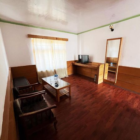 Hotel Lumbini Лех Екстер'єр фото