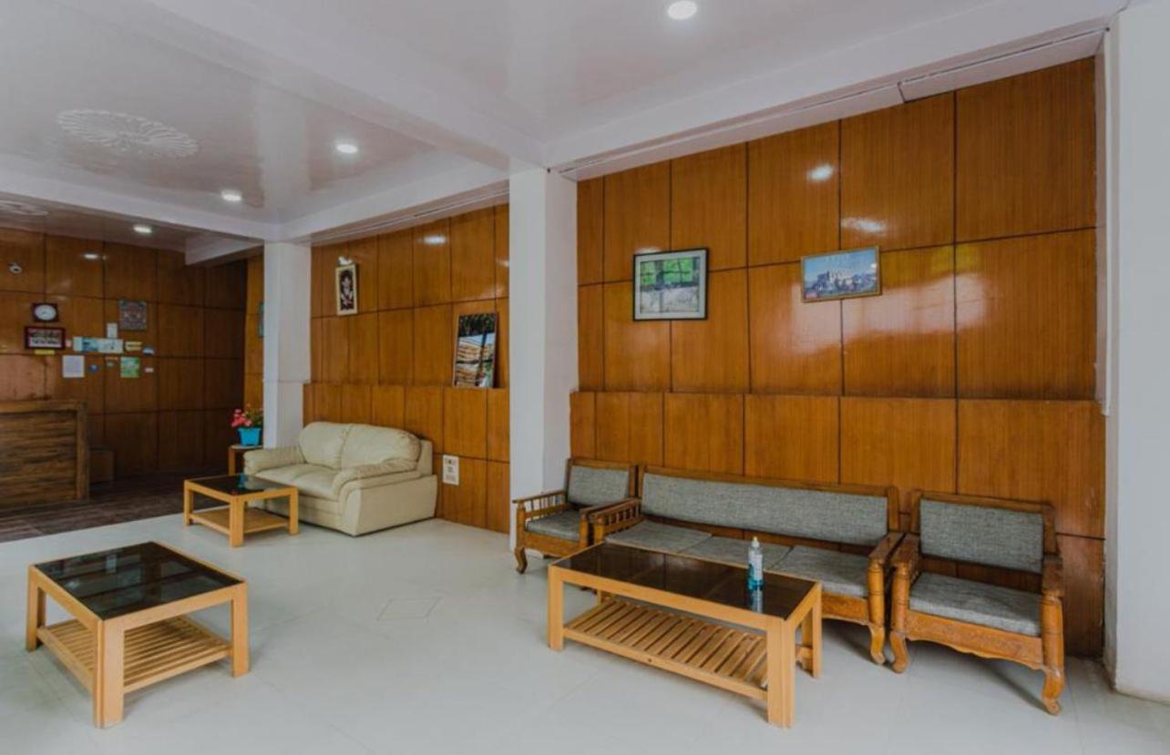 Hotel Lumbini Лех Екстер'єр фото